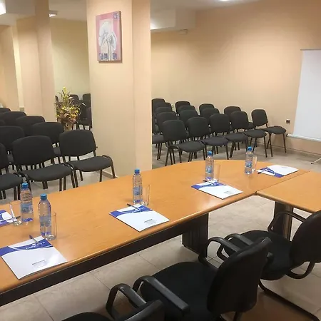 Prestige 2 מלון פרימורסקו